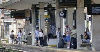 Sciopero treni 11 giugno, confermano stop dei sindacati base: circolazione ferroviaria a rischio
