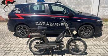 Torino, motorino rubato nel 1984: ritrovato e restituito al proprietario 42 anni dopo