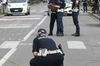 Varese, auto investe pedoni lungo la statale 394: morta 17enne, 4 feriti gravi