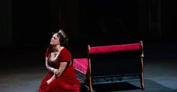 Al Festival Puccini Eleonora Buratto bissa ‘Vissi d’arte’, trionfa ‘Tosca’