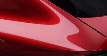 Alfa Romeo, primo teaser del nuovo C-SUV che nascerà a Melfi