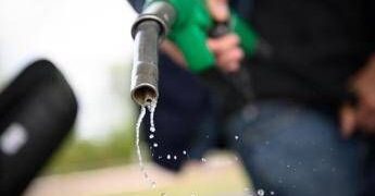 Carburanti, frodi e prezzi nel mirino della Guardia di Finanza: sequestrate 20mila tonnellate, 265 denunciati