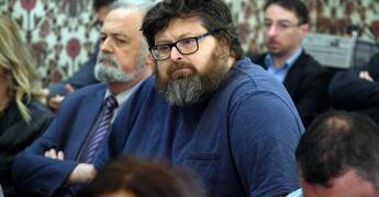 Caso Adinolfi, leader Popolo della Famiglia resta ai domiciliari: Riesame respinge istanza difesa