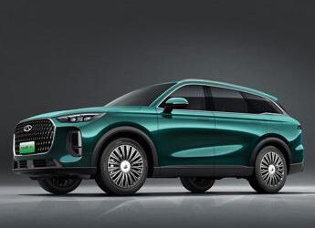 Chery TIGGO 9 debutta in Italia