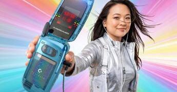 Digital detox, la rivincita dei ‘dumb phone’ da 400 dollari e della Gen Z che sogna di disconnettersi dai social
