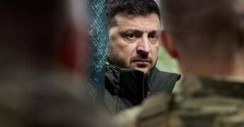“Distruggeremmo tutti i missili balistici russi”, nuovo appello di Zelensky agli Usa per i Patriot