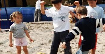 Estate, bimbi più a rischio incidenti: le regole per prevenirli