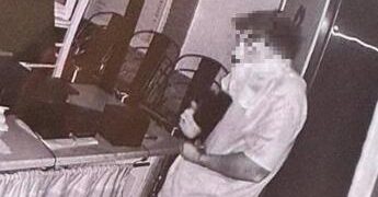 Furto notturno in una pizzeria, il proprietario condivide sui social la foto del ladro