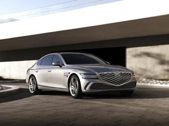 Genesis Electrified G80: la berlina elettrica che punta su lusso e comfort