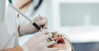 Giornata del self-care: prendersi cura della bocca primo passo per star bene