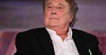 Iacchetti, nuove polemiche: “Schillaci? Spero muoia aspettando una Tac”
