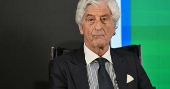 Italia, Rivera si candida: “Mi sono proposto, sarei in grado di fare il ct”