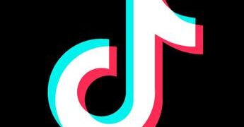 L’UE mette nel mirino TikTok: nuove accuse sulla protezione dei minori