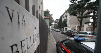 Lega, Salvini spende 30mila euro mensili per Via Bellerio: solo sede Pd costa di più. Sorride Vannacci, la sua è gratis