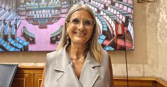 Malpezzi (Pd): “No a device fino a 36 mesi, lo spiegheranno ostetriche e pediatri”
