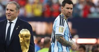 Messi, le critiche di Conte: “In finale la sua peggior prestazione”