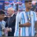 Mondiali, la finale di Trump: fischi, Rodri lo caccia e Romero… non lo saluta