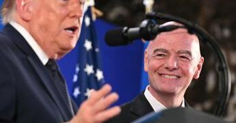 Mondiali ‘privati’, il piano di Infantino vale miliardi per la Fifa