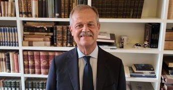 Nato, Massolo (Centro studi americani): “Ad Ankara salvato articolo 5, ora mediazione Usa-Ue”