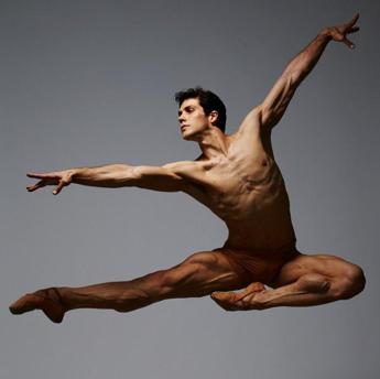 Roberto Bolle and Friends, all’Arena di Verona le stelle della danza
