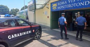 Roma, bimbo morto in piscina a Monterotondo: tre indagati