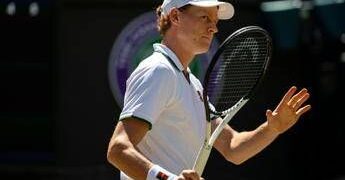 Sinner, problemi al ginocchio? Il medico-fisiatra: “Giuste le cautele in vista degli Us Open”