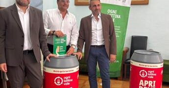 Sostenibilità, Cial porta ‘Ogni Lattina Vale’ sulle spiagge di Salerno e della Calabria
