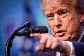 Trump annuncia “riduzione” delle esercitazioni militari Usa-Corea del Sud: “Costose e segnale ostile verso Corea del Nord”