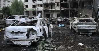 Ucraina, missili russi colpiscono Kiev: 2 morti e una ventina di feriti