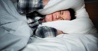 Vacanze, rientro e stanchezza da jet lag: i consigli dei medici anti-bufale per riprendersi