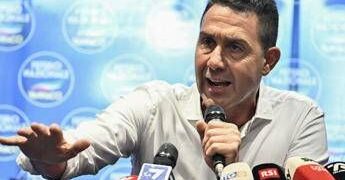 Vannacci pubblica il ‘manifesto’ di Futuro Nazionale: dal femminicidio a euro e migranti, il programma