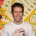 Autolesionismo in diretta su TikTok, ricoverato il blogger Perez Hilton