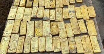 Belgio, operai trovano un tesoro durante uno scavo: monete e lingotti da 9 milioni di euro