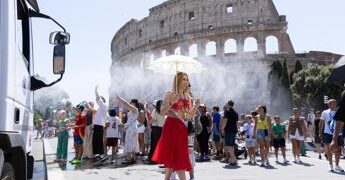 Caldo estremo, ecco la nuova ondata: oggi due città in allerta rossa, domani saranno 9