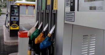 Carburanti, sconto sulle accise prorogato fino al 5 settembre
