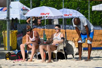 Caso Beach volley, accesa discussione tra tecnico Martins e Chiara They, Fipav: “Immagini inaccettabili”