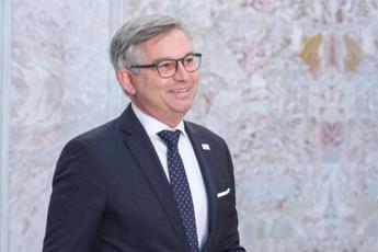 Ceuta, Ue: “Crisi risolta, legittimi hub rimpatri in Paesi terzi”