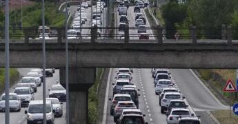 Controesodo, Codacons: “Caos tra cantieri e caro carburanti, odissea per gli automobilisti”