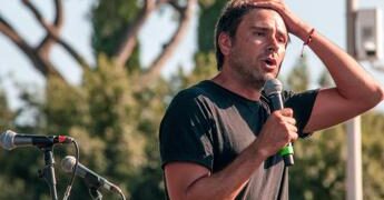Di Battista, il ‘Dibba’ duro e puro: dal grillismo al Parlamento in opposizione permanente