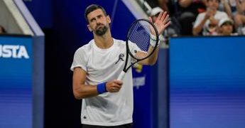 Djokovic, allenamento e applausi: che show a New York
