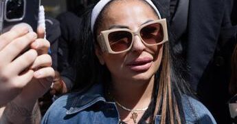 “Docu-serie su Rita De Crescenzo? Nessuna richiesta di contributo”: il Mic fa chiarezza