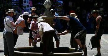 Fine del caldo, arriva la svolta meteo: temporali e temperature in calo da domani