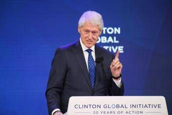 Gli 80 anni di Bill Clinton, il ‘ragazzo di Hope’ dall’Arkansas alla Casa Bianca