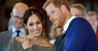 Harry e Meghan tornano a vivere nel Regno Unito dopo sei anni: trasloco entro fine mese