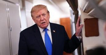 Iran, l’annuncio di Trump: “Al via nuovi negoziati”