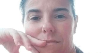 Michela Rubiu morta dopo 25 giorni di agonia a Cagliari: il marito le aveva sparato alla testa dopo aver ucciso il fratello