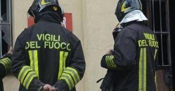 Milano, malori per esalazioni in azienda farmaceutica: 85 evacuati, 3 ricoveri