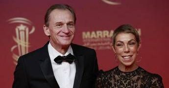 Morti in un incidente stradale il produttore cinematografico Nicolas Altmayer e la compagna Mathilde Favier: indagini in corso