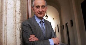 Morto il marchese Vittorio Frescobaldi, il signore del vino toscano aveva 97 anni