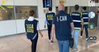 ‘Ndrangheta, consegnato alle autorità italiane boss latitante Paviglianiti﻿ catturato in Spagna